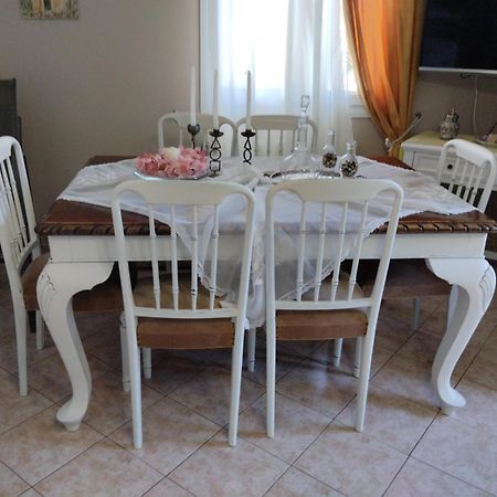 Artemis Superb 2 Bedroom Apartment 700 M Away From The Beach Miniá Kültér fotó