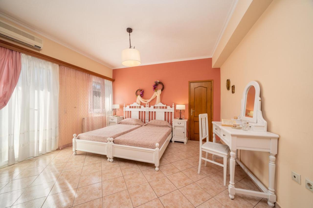 Artemis Superb 2 Bedroom Apartment 700 M Away From The Beach Miniá Kültér fotó