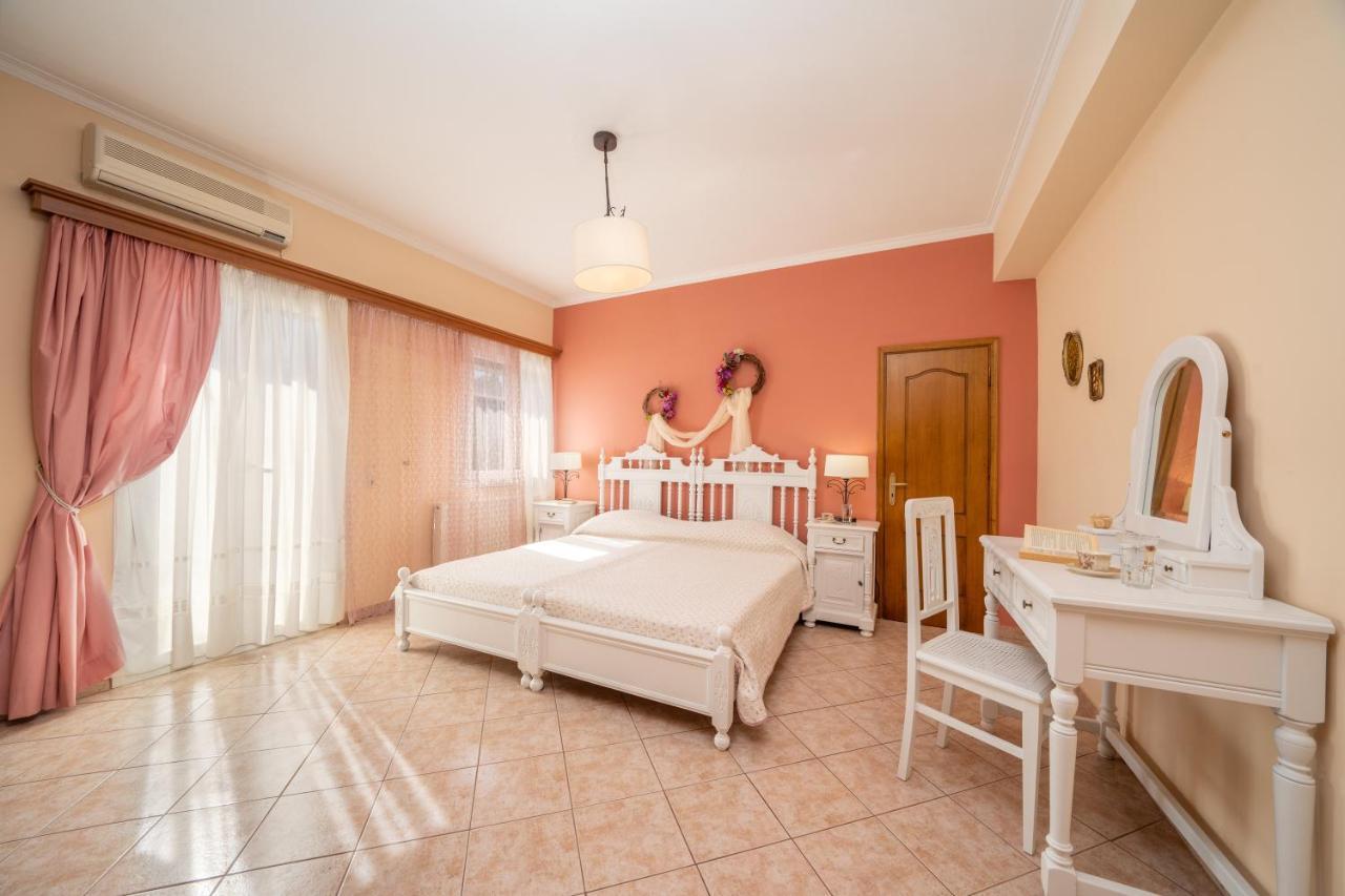 Artemis Superb 2 Bedroom Apartment 700 M Away From The Beach Miniá Kültér fotó