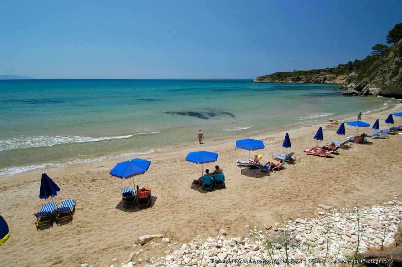 Artemis Superb 2 Bedroom Apartment 700 M Away From The Beach Miniá Kültér fotó