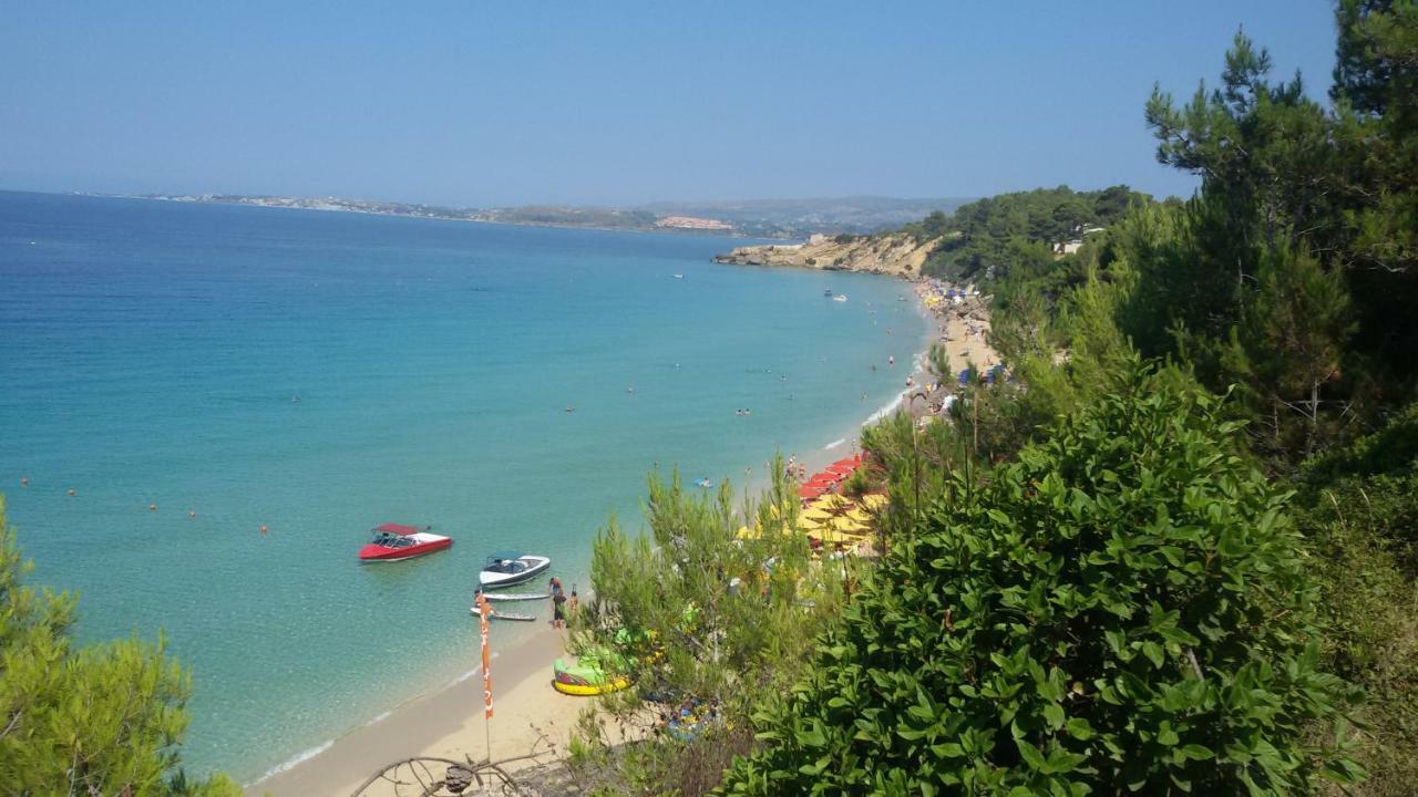 Artemis Superb 2 Bedroom Apartment 700 M Away From The Beach Miniá Kültér fotó