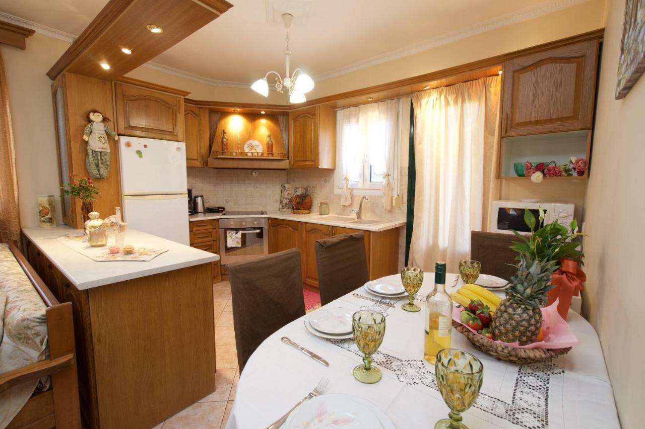 Artemis Superb 2 Bedroom Apartment 700 M Away From The Beach Miniá Kültér fotó