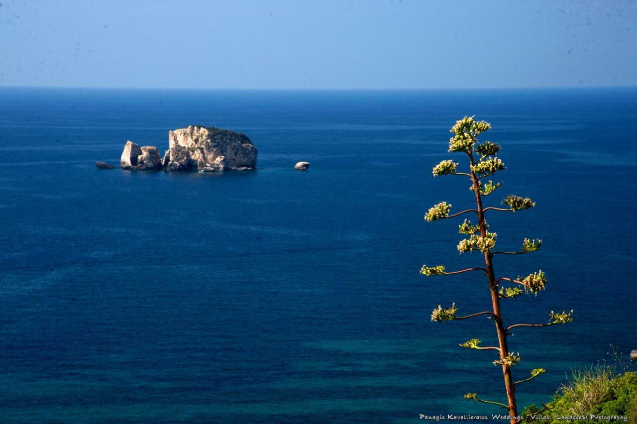 Artemis Superb 2 Bedroom Apartment 700 M Away From The Beach Miniá Kültér fotó